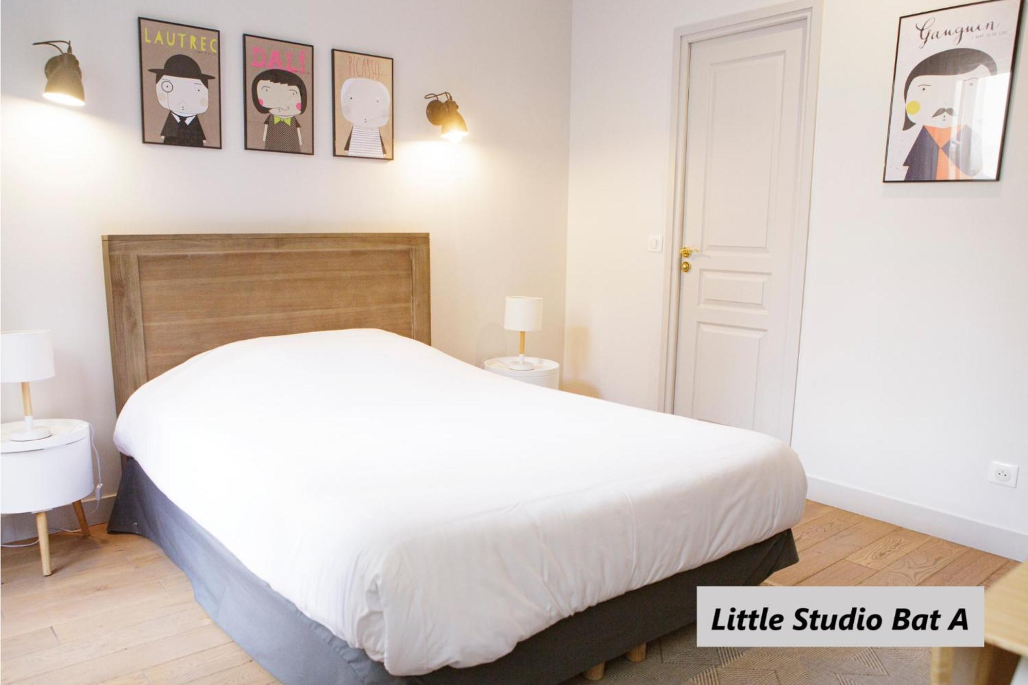 Apparts De L'Oncle Louis Versailles Exterior photo